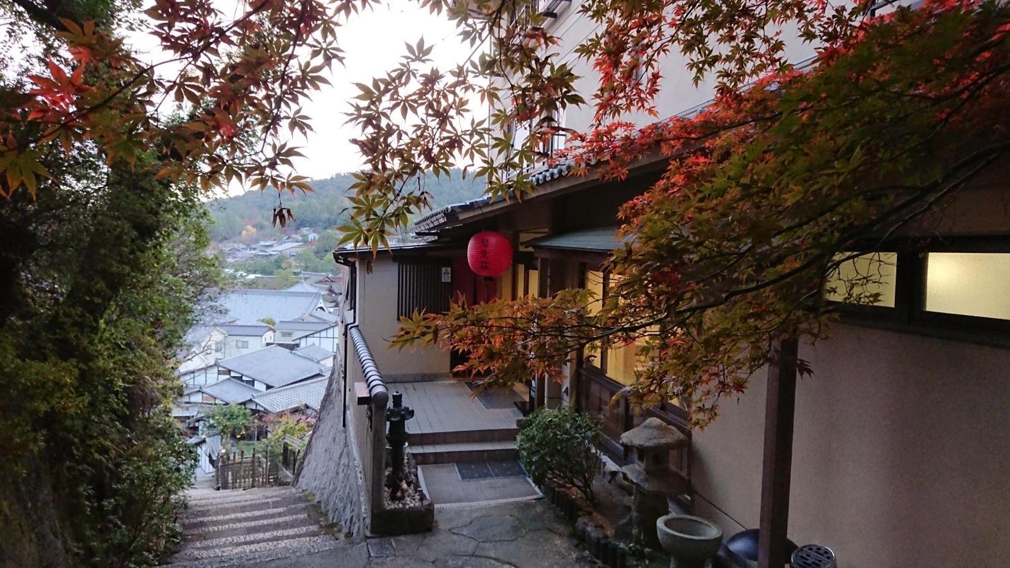Jukeiso Hotel Хатсукаичи Екстериор снимка
